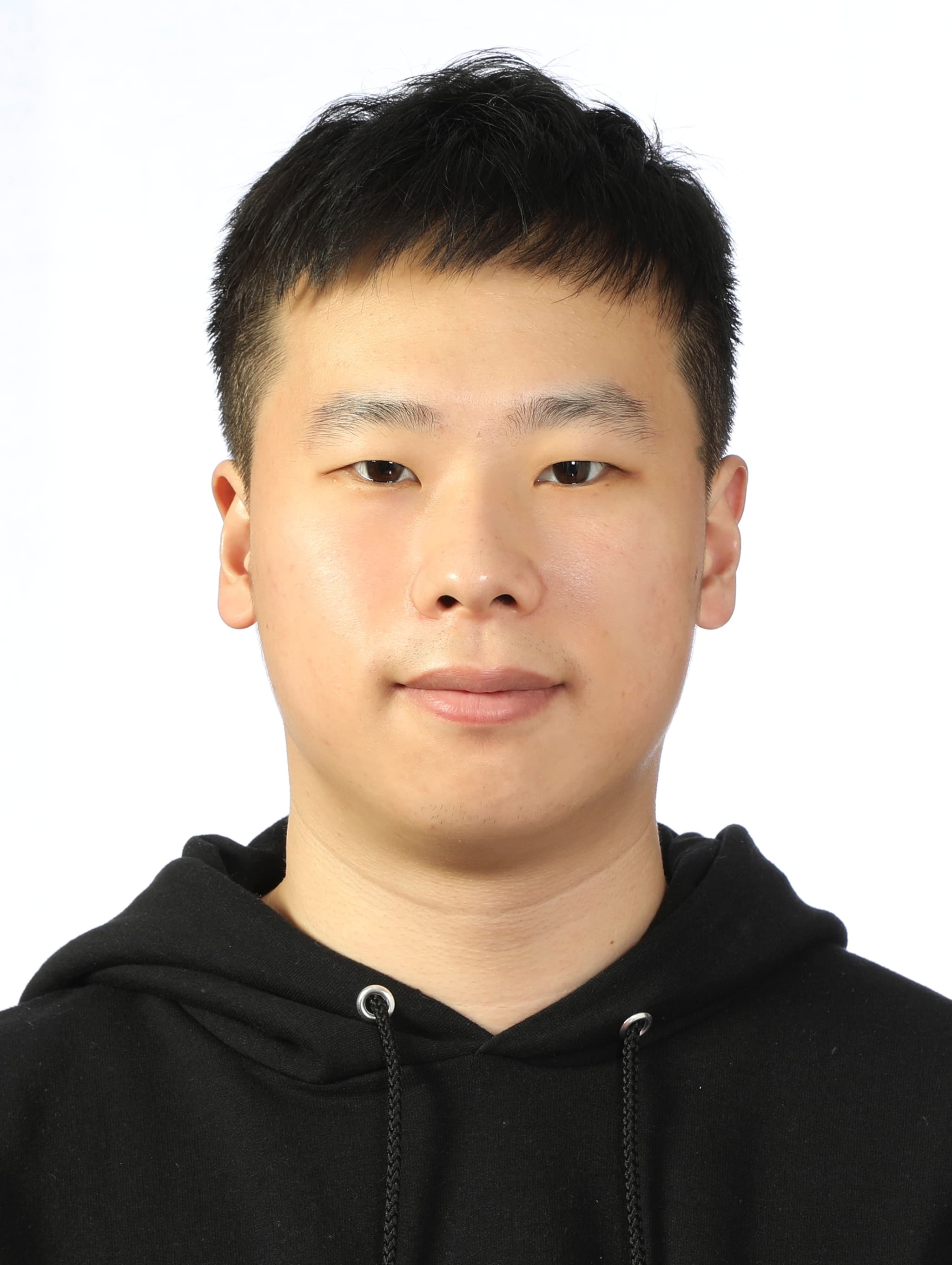 Yongwoo Kim