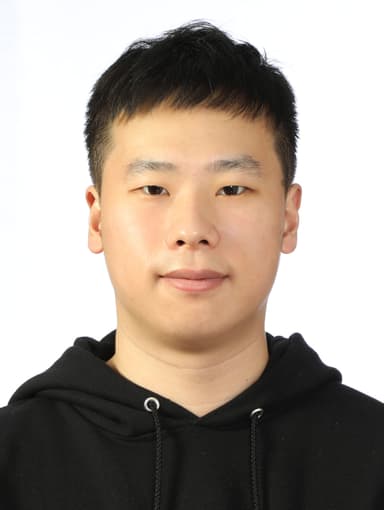 Yongwoo Kim